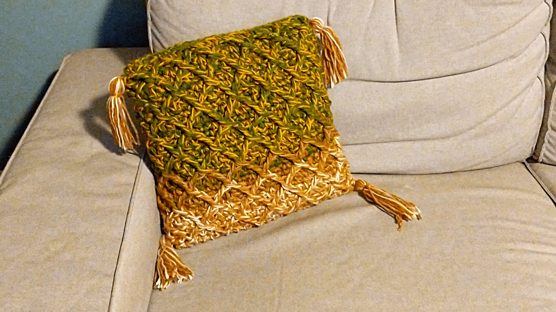 How to Crochet a Throw Pillow Using Scrap Yarn Crochet With Julie